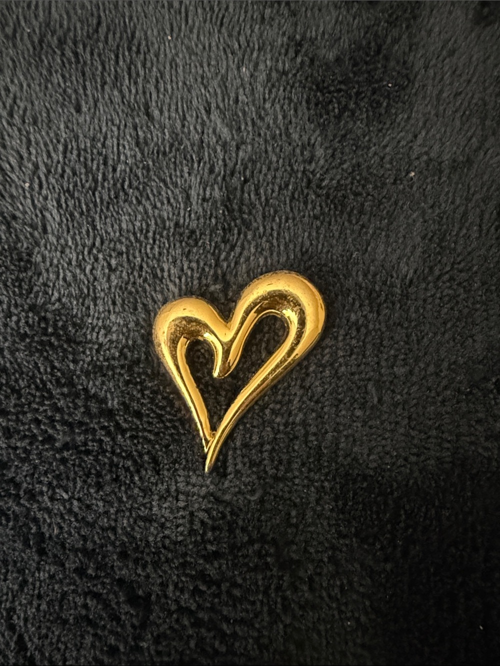 Gold tone Heart Pin Brooch